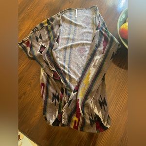 Aztec cardi/poncho
